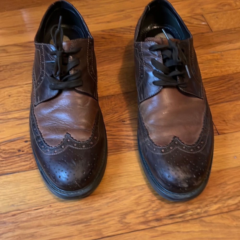 Johnston & Murphy Wingtip Oxfords